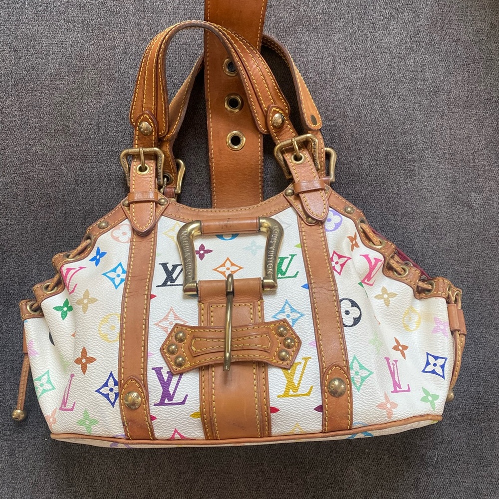 Louis Vuitton Theda